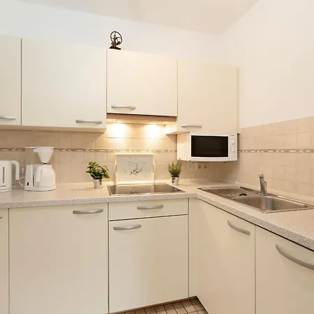 Fischerstrasse 10a Kuestenvogel