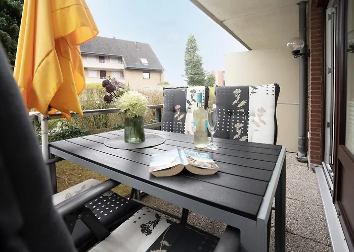 Fischerstrasse 10a Kuestenvogel * Grömitz